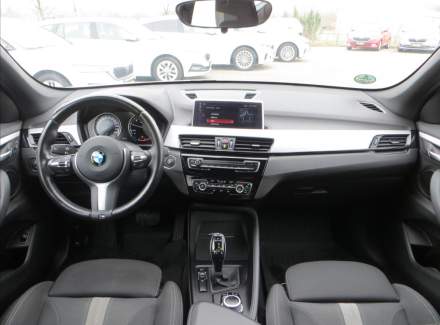 BMW - X1