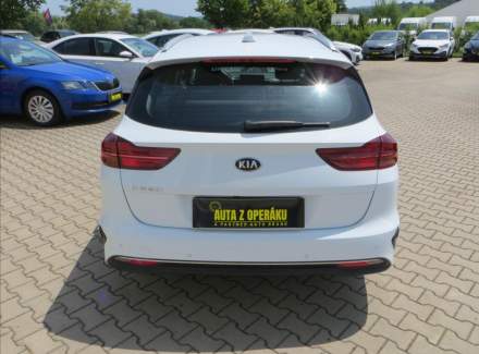 Kia - Cee'd