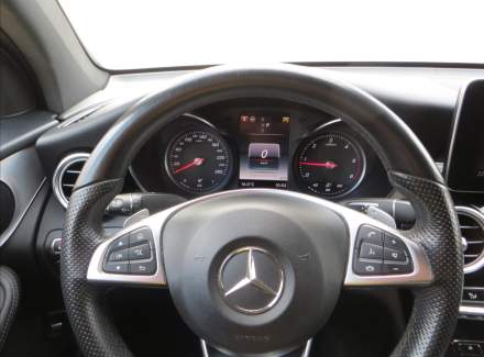Mercedes-Benz - GLC