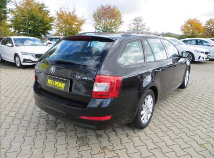 Škoda - Octavia
