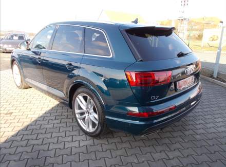 Audi - Q7