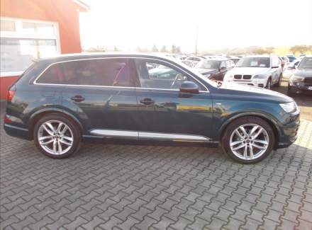 Audi - Q7