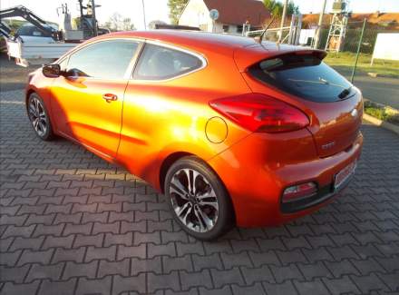 Kia - Cee'd