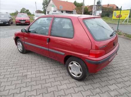 Peugeot - 106