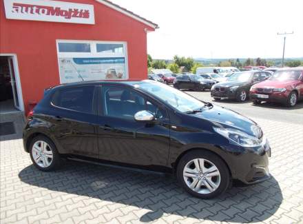 Peugeot - 208