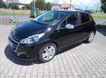 Peugeot - 208