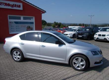 Škoda - Octavia