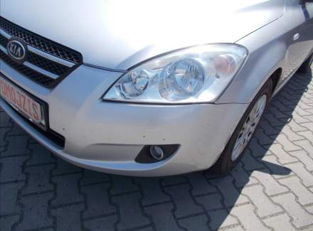 Kia - Cee'd