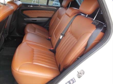 Mercedes-Benz - M-class