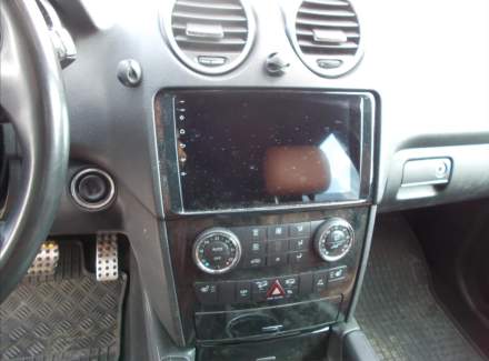 Mercedes-Benz - M-class