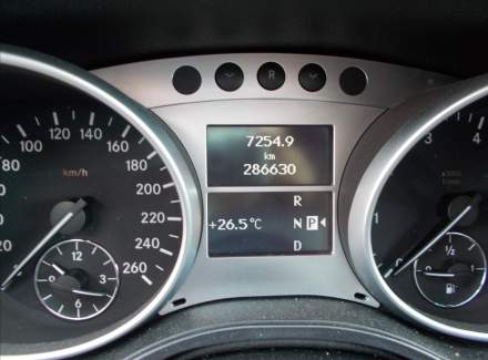 Mercedes-Benz - M-class