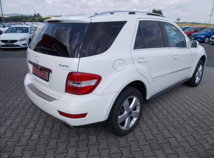 Mercedes-Benz - M-class