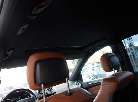 Mercedes-Benz - M-class