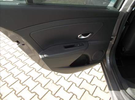 Renault - Fluence