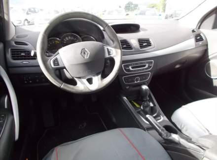 Renault - Fluence