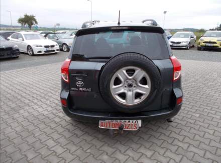Toyota - RAV 4