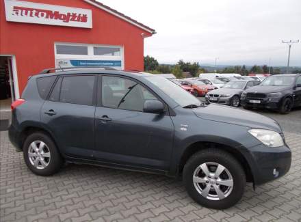 Toyota - RAV 4