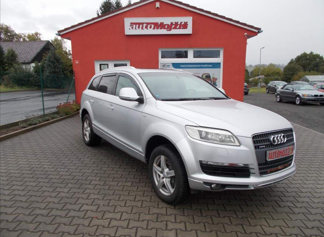 Audi - Q7