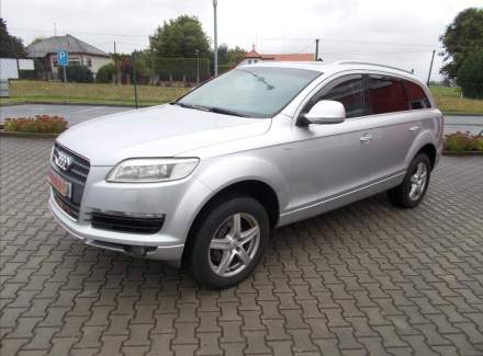 Audi - Q7