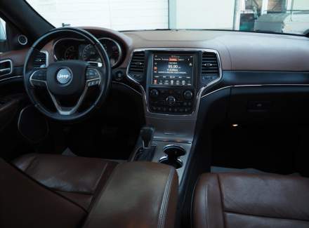 Jeep - Grand Cherokee