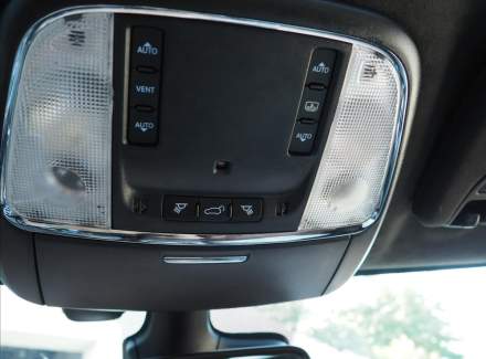 Jeep - Grand Cherokee