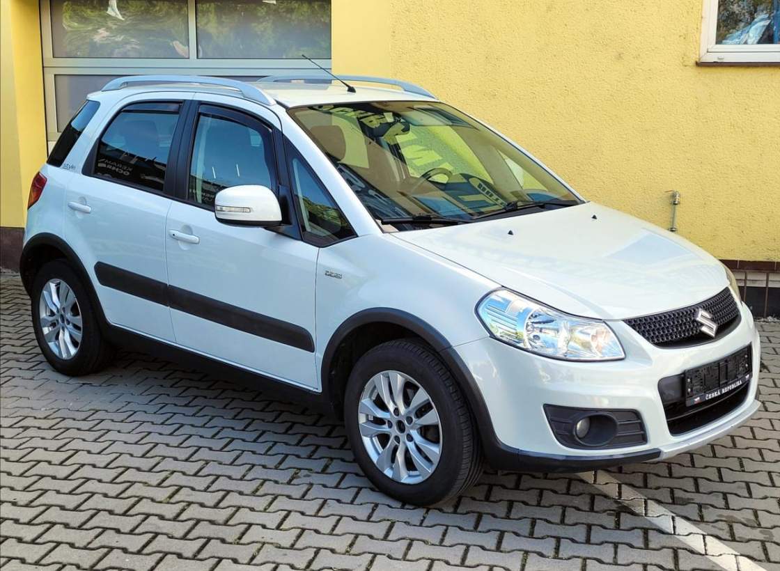 Suzuki - SX4