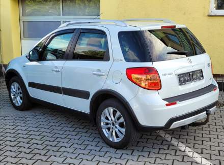 Suzuki - SX4