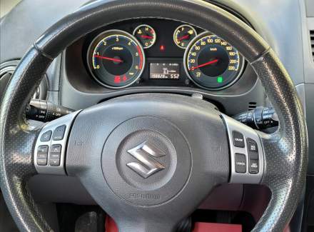 Suzuki - SX4