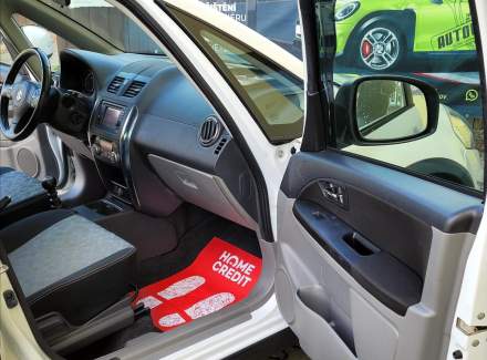 Suzuki - SX4
