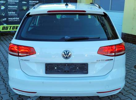 Volkswagen - Passat