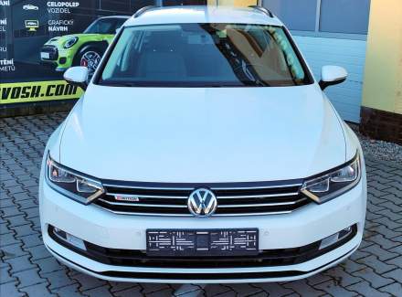 Volkswagen - Passat