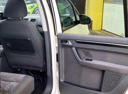 Volkswagen - Touran