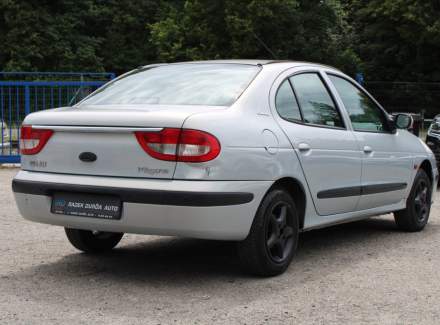 Renault - Megane