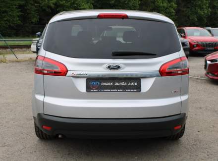 Ford - S-MAX