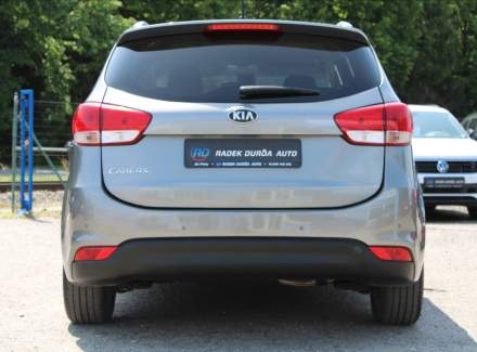 Kia - Carens