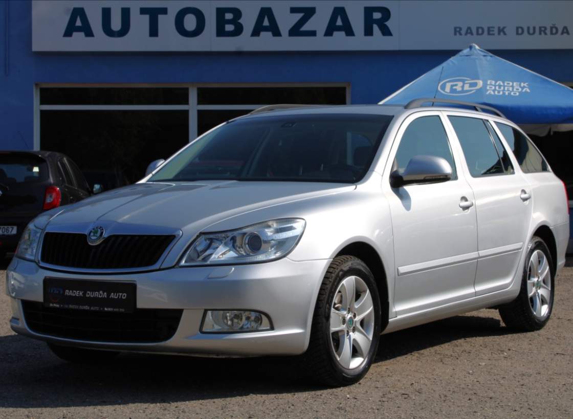 Škoda - Octavia