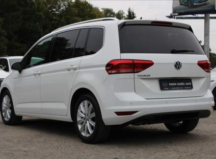 Volkswagen - Touran
