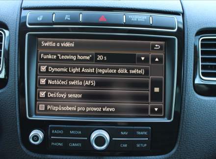 Volkswagen - Touareg