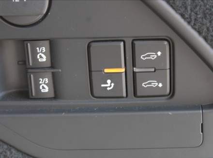 Volkswagen - Touareg