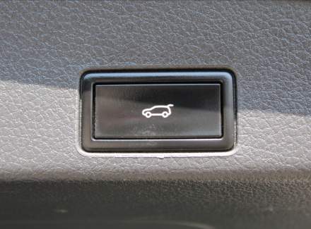 Volkswagen - Touareg