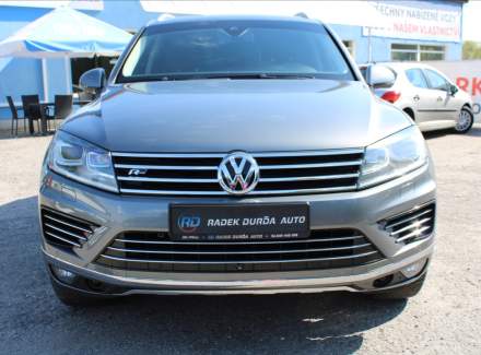 Volkswagen - Touareg