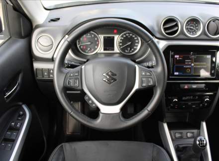 Suzuki - Vitara
