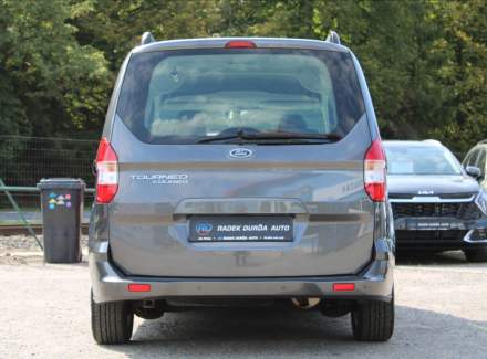 Ford - Tourneo Courier