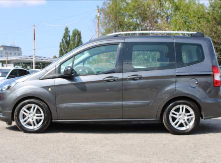 Ford - Tourneo Courier