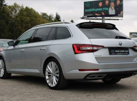 Škoda - Superb