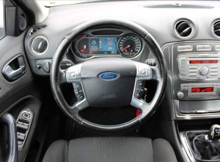 Ford - Mondeo