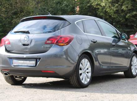 Opel - Astra