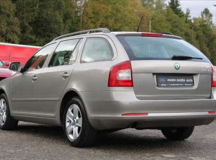 Škoda - Octavia