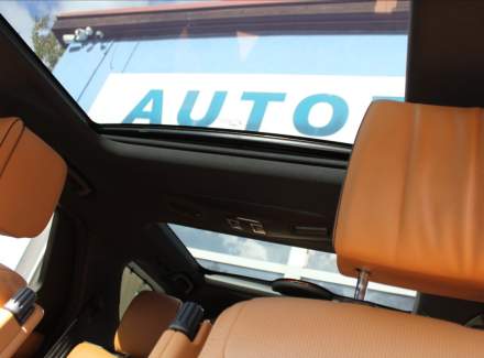 Land Rover - Discovery