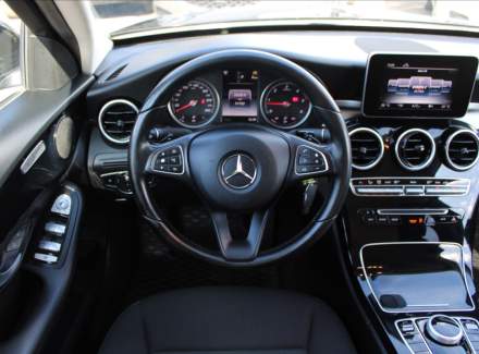 Mercedes-Benz - C-class